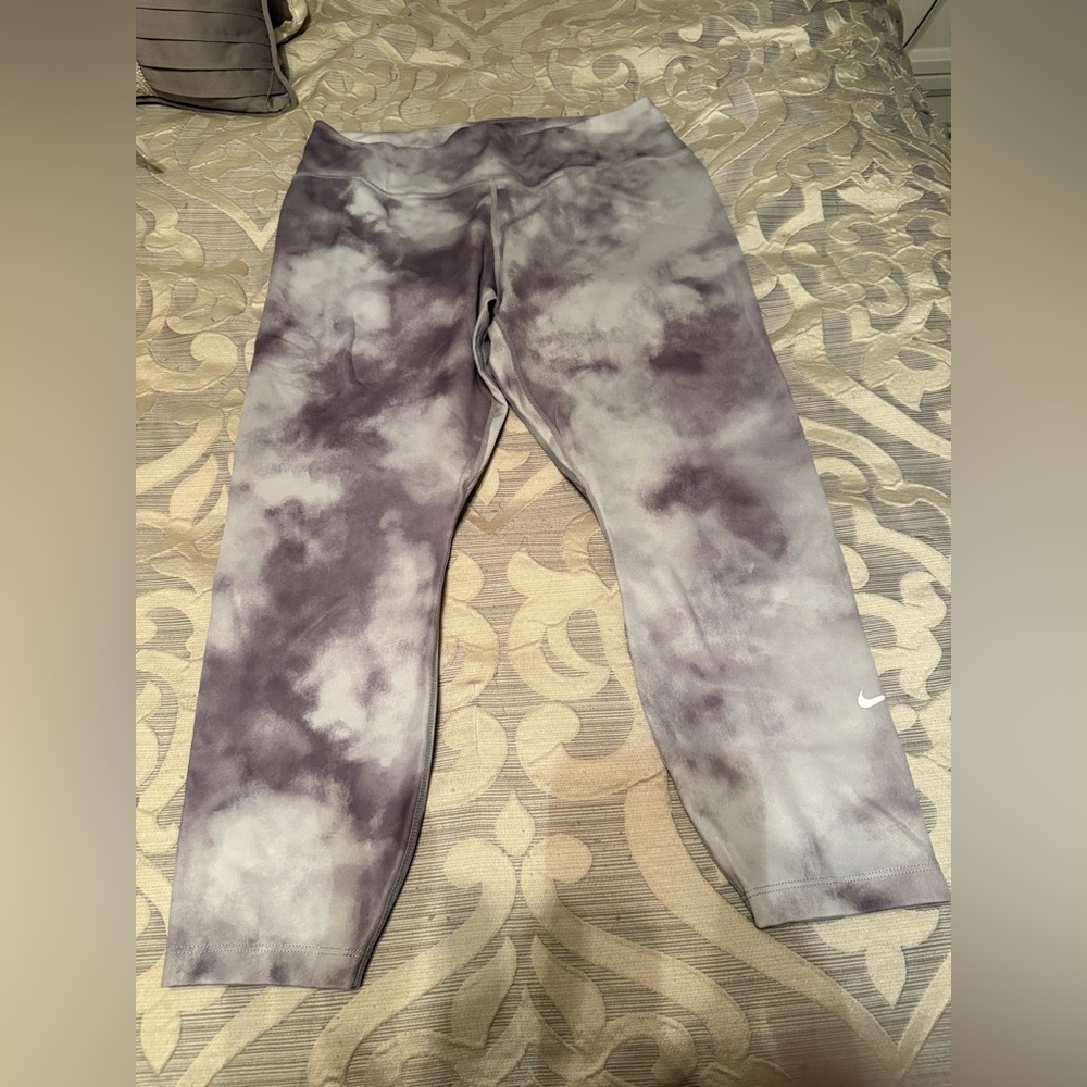 Nike Gray Tie Dye Leggings